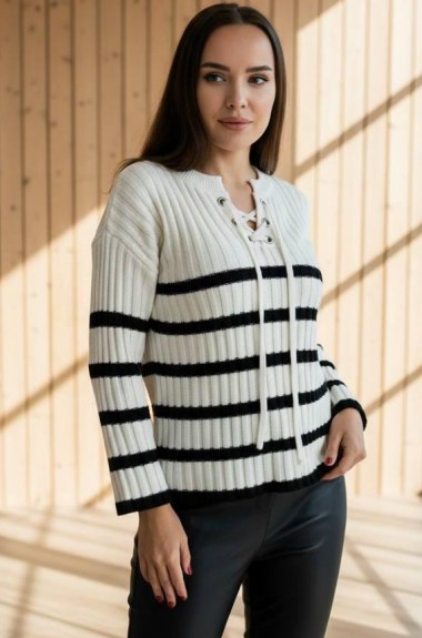 Свитер  со шнуровкой   AMU-8067A299