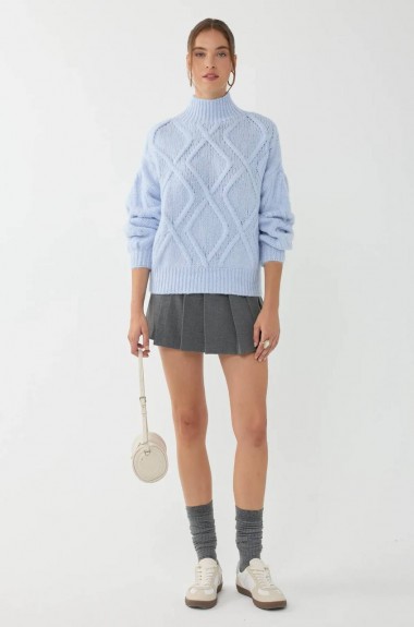 Свитер со спущенным рукавом  AMU-6817A640