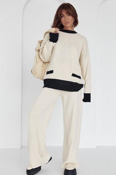 Брючный костюм оверсайз женский  AMU-14015A599