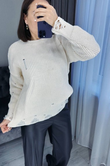 Модный свитер  AMU-7011A590