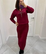 Вязаный костюм с юбкой плиссе  AMU-21416A1050