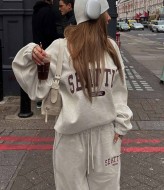 Спортивный костюм с надписью SPL-7092A690 Спортивный костюм с надписью SPL-7092A690