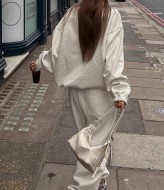 Спортивный костюм с надписью SPL-7092A690 Спортивный костюм с надписью SPL-7092A690