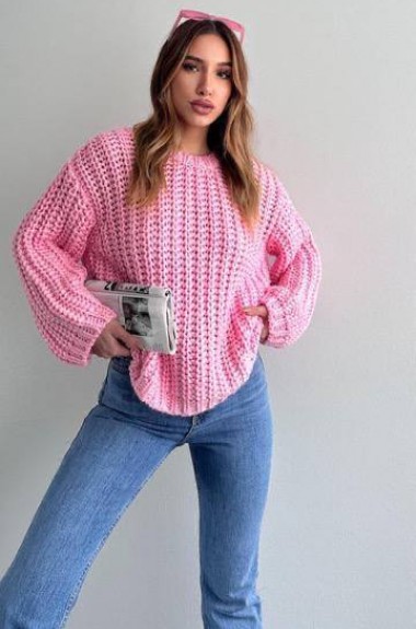 Нежный  вязаный свитер  AMU-2486A950