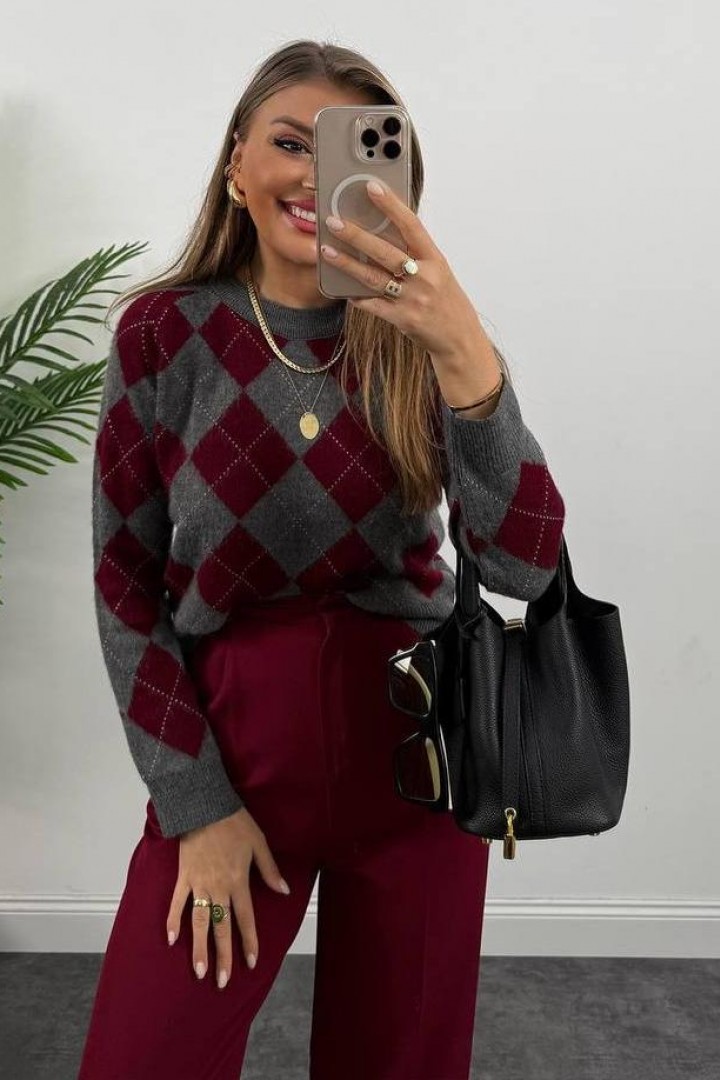 В'язаний светер  ромб AMU-4606A499