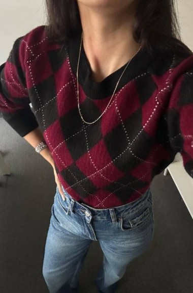 Свитер в ромб  AMU-4606A499