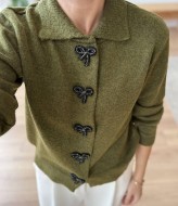 Кардиган жіночий   з гудзиками  AMU-4575A670