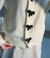 Кардиган жіночий   з гудзиками  AMU-4575A670