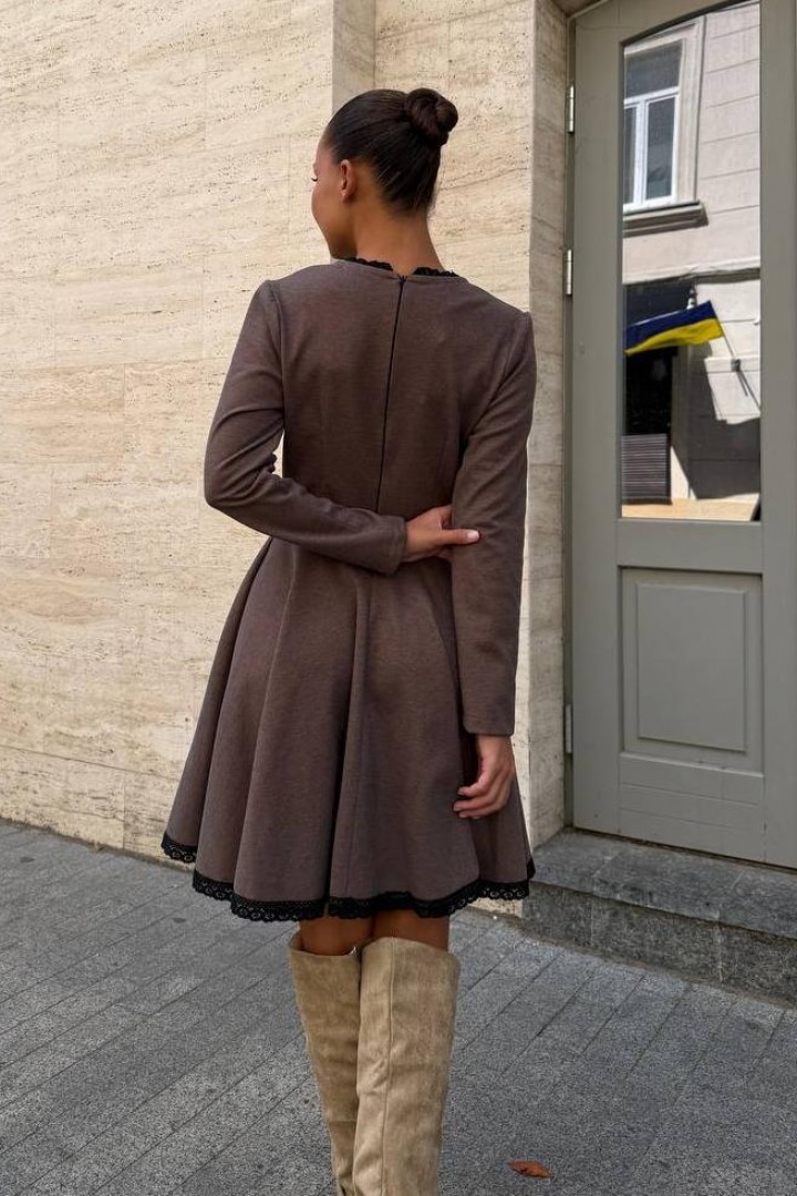 Платье  с кружевом  SPL-7083A650