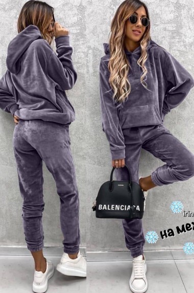 Велюровый костюм IPO-461A460 Велюровый костюм IPO-461A460