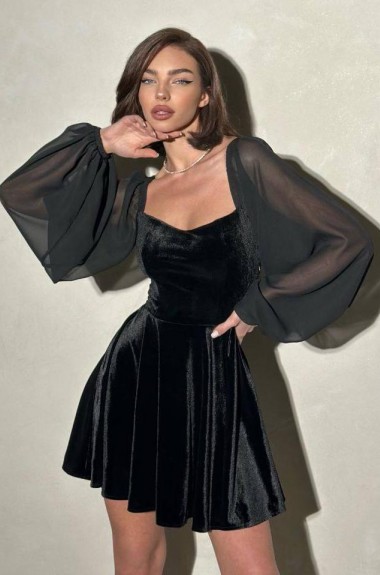 Платье с объёмными рукавами  RK-795A500