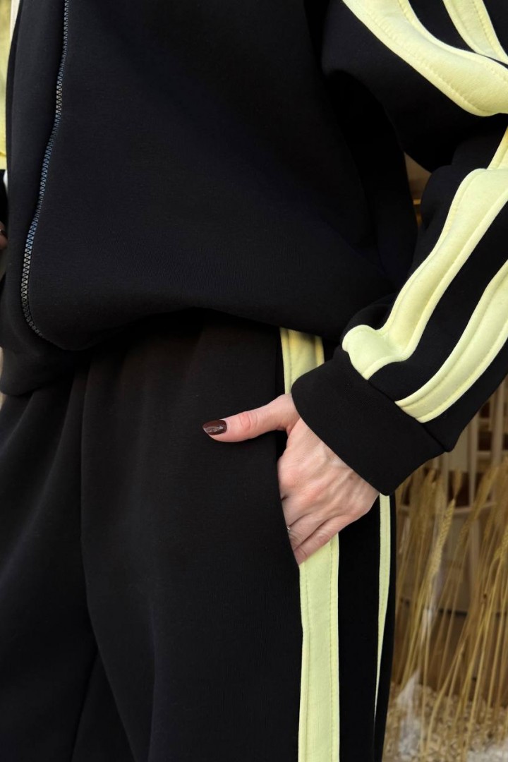 Спортивный костюм с лампасами JK-0039A1250