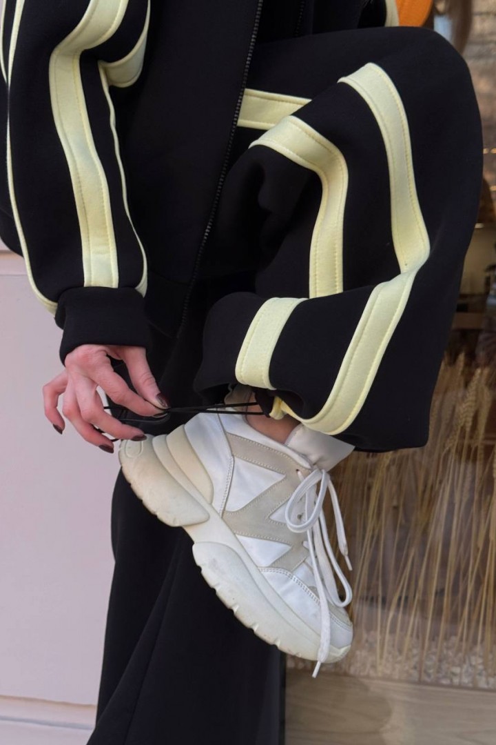 Спортивный костюм с лампасами JK-0039A1250