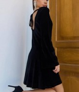 Чёрное маленькое платье  AMU-951A399