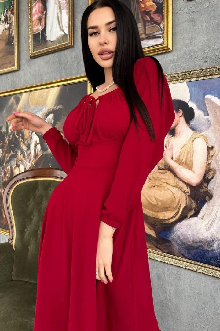 Платье с декольтє SOL-2852A550