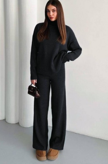 Брючный  костюм AMU-4713A950