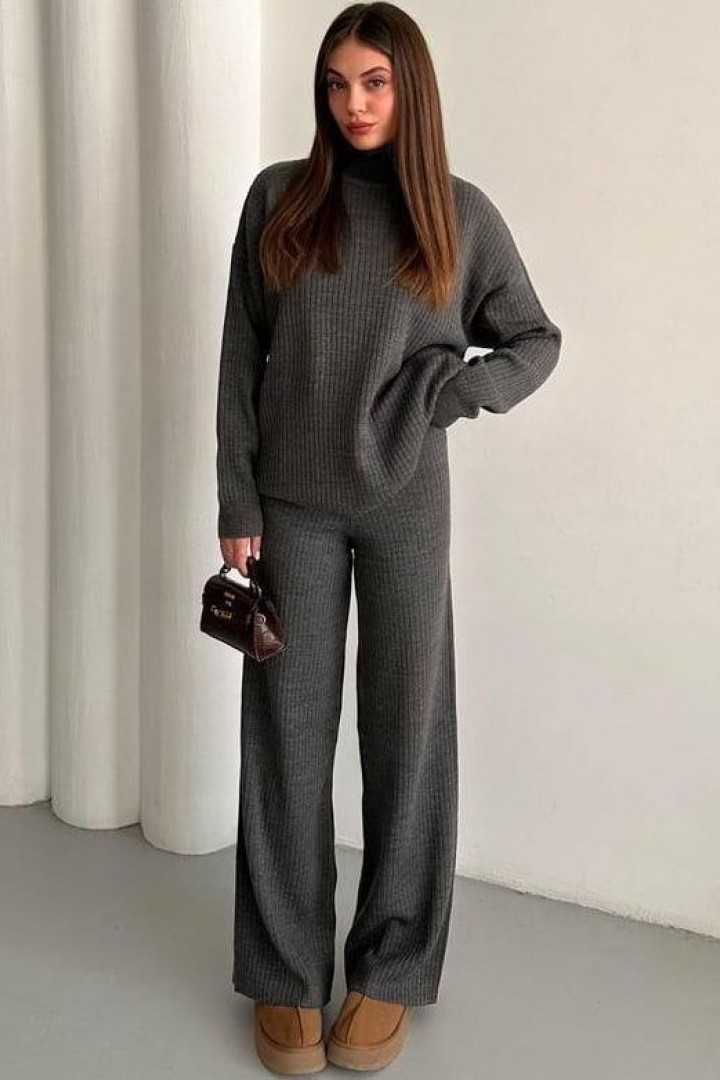 Брючный  костюм AMU-4713A950