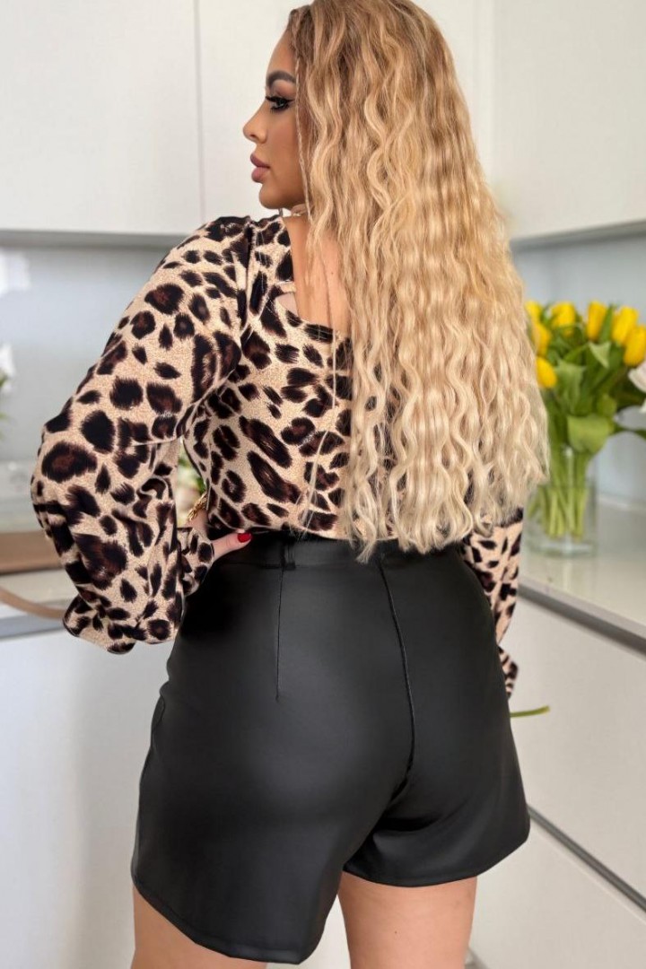 Юбка шорты кожаные  MIL-604A350