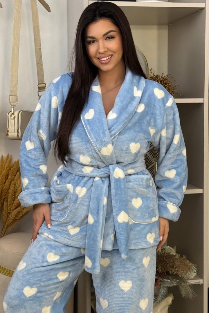 Теплая махровая пижама с воротником   F5F-70A800