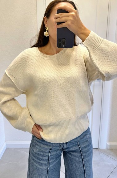 Вязаный свитер AMU-4920A650 Вязаный свитер AMU-4920A650