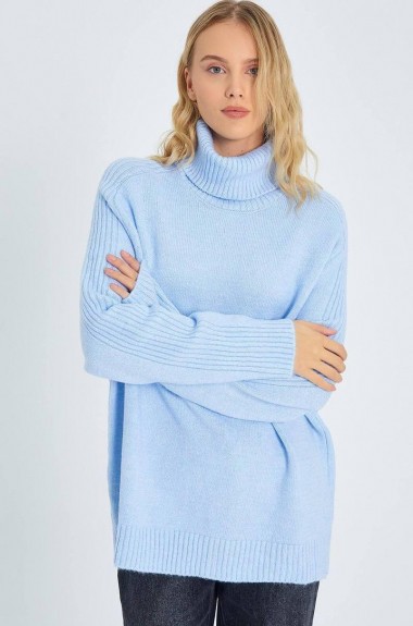 Вязаный свитер под шею  AMU-6907A630