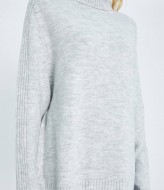 Вязаный свитер женский  AMU-6907A630