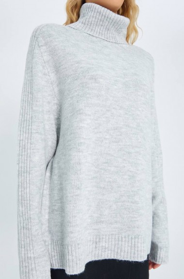 Вязаный свитер женский  AMU-6907A630