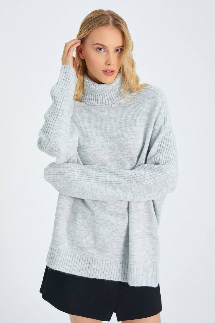 Вязаный свитер женский  AMU-6907A630