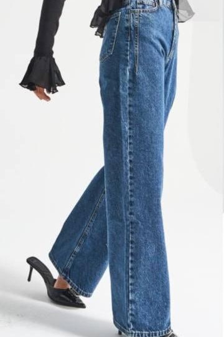 Синее джинсы AMU-2499A999