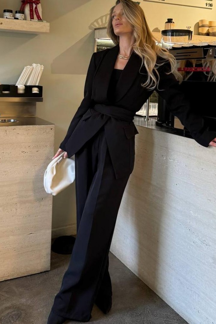 Костюм с брюками и  поясом SPL-7098A1050