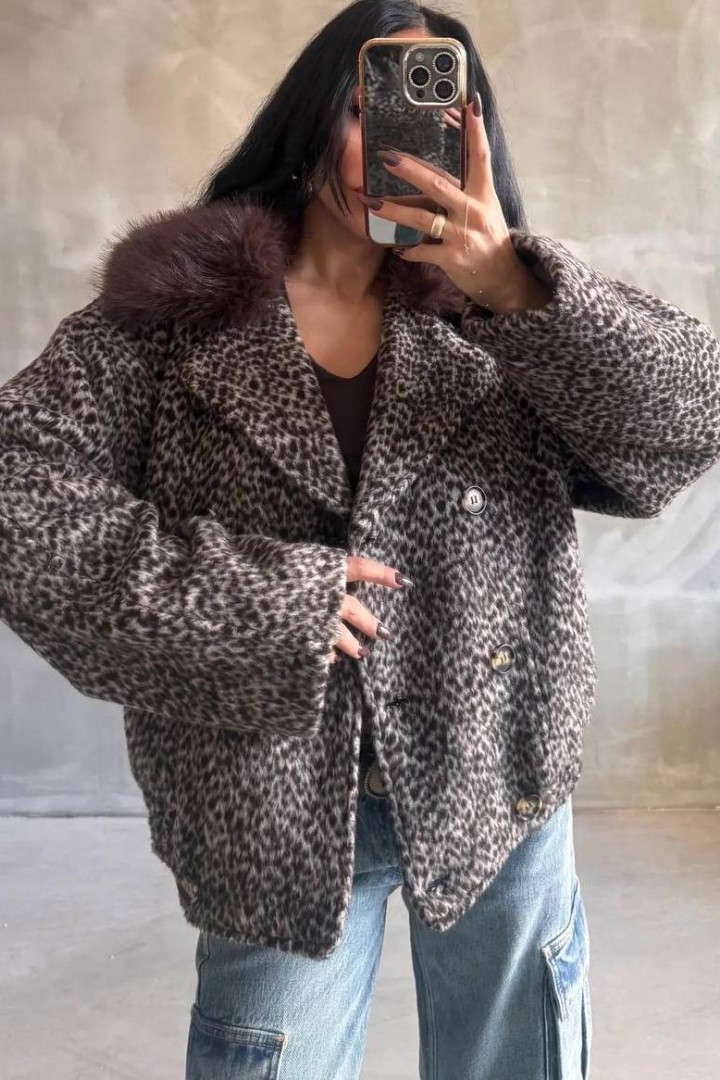 Короткий бомбер-куртка  AMU-1414A1050