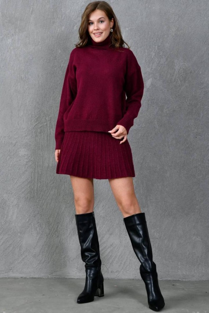 Костюм с юбкой  AMU-7777A899