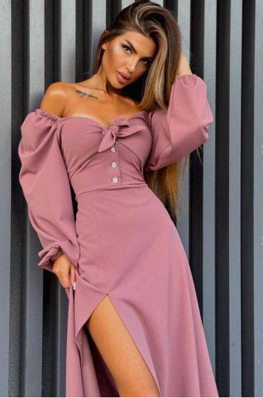 Платье с декольте MB-63A650 Платье с декольте MB-63A650