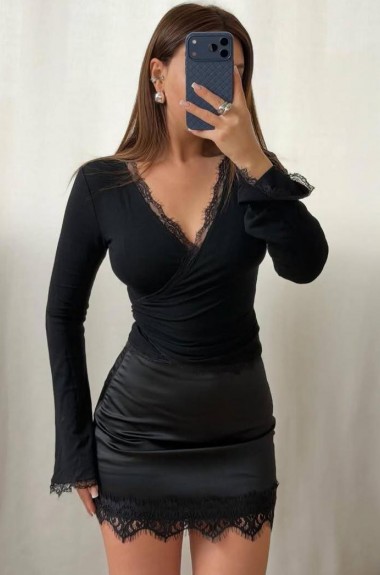 Лонгслів з мереживом HOU-424A379 Лонгслів з мереживом HOU-424A379