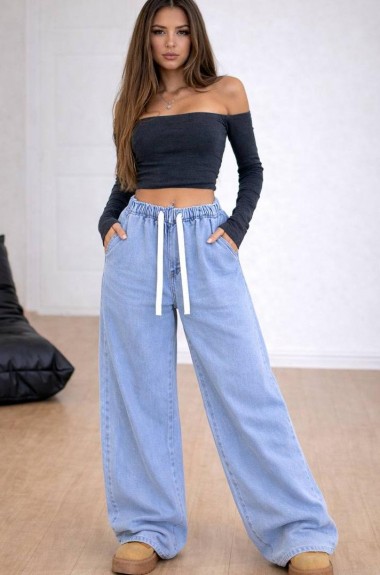 Голубые широкие джинсы   JK-01027A550