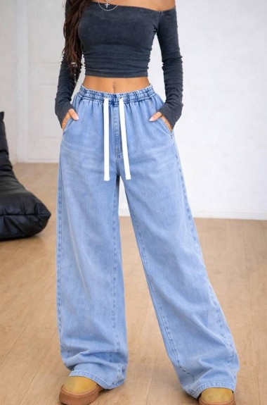 Голубые широкие джинсы   JK-01027A500