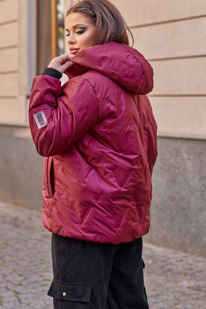 Демисезонная куртка  MB-162A550