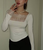 Лонгслів с ажурним декольте HOU-427A399