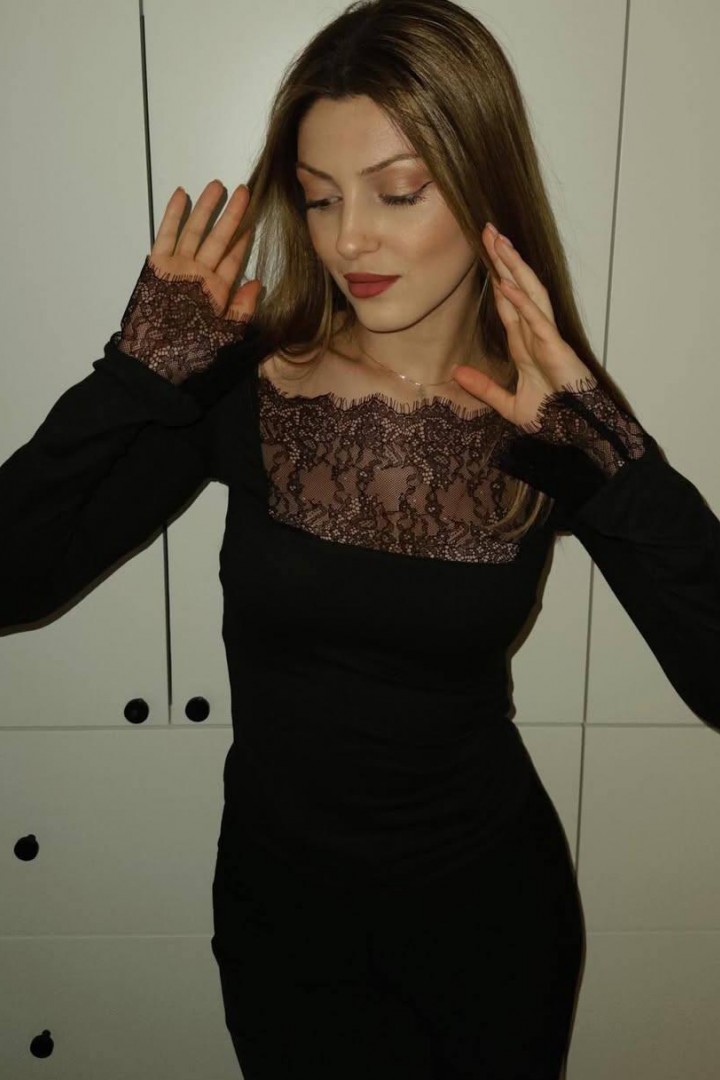 Лонгслів с ажурним декольте HOU-427A399