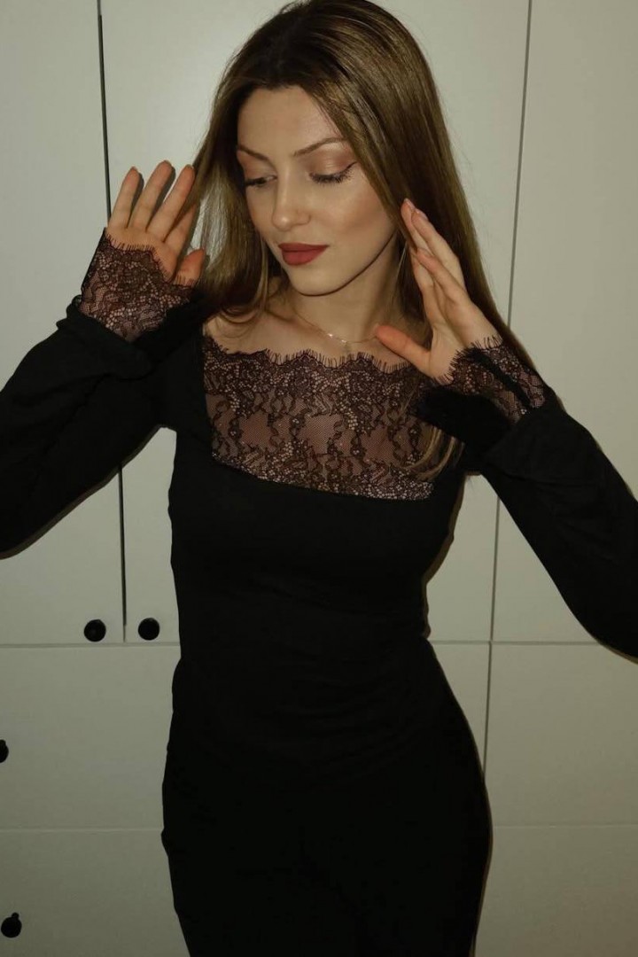 Лонгслів с ажурним декольте HOU-427A399