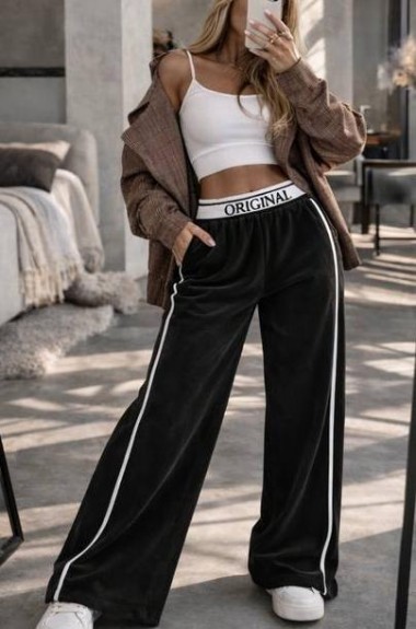 Широкие спортивные штаны на резинке  JK-01053A399