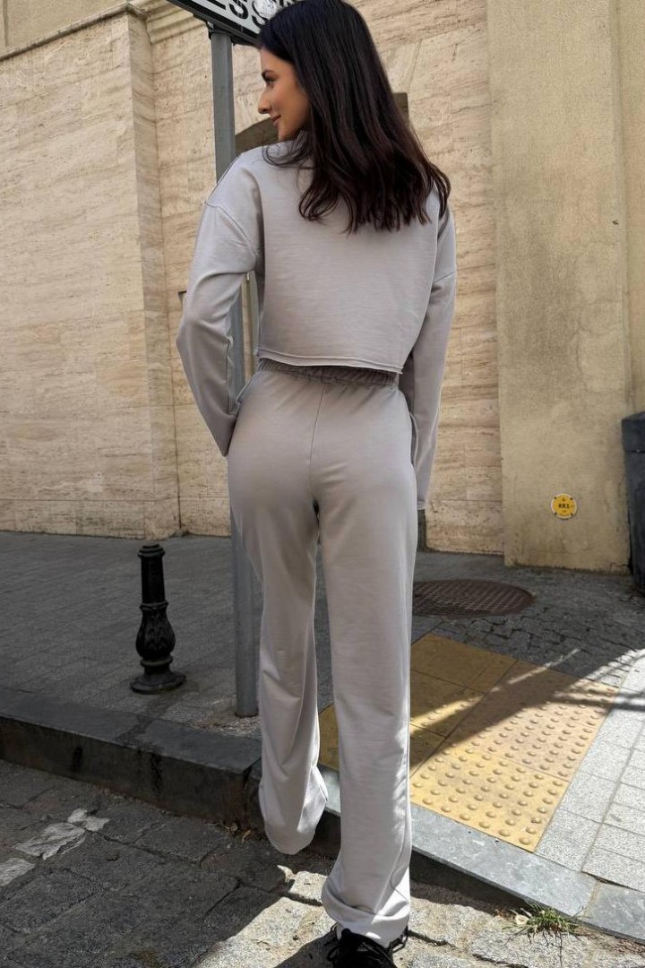 Костюм с укороченным свитером  SPL-7071A630