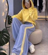 Велюровый костюм  JK-0401A700