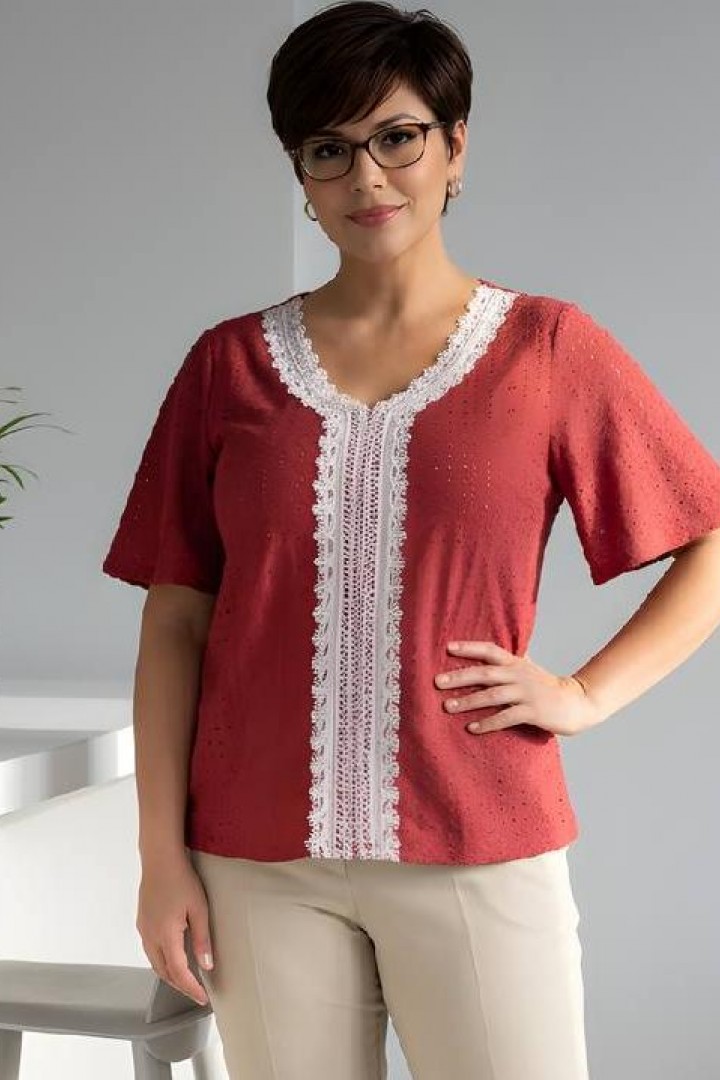 Блуза с кружевом  AO-2203A200