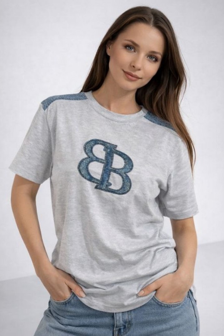 Футболка оверсайз с нашивкой MIK-2516.2515A199