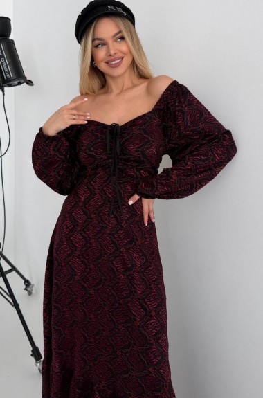 Кружевное  платье  MB-52A650