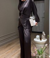 Костюм  с асеметричной блузой COB-922A749