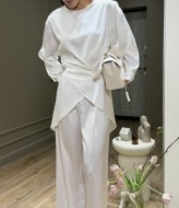 Костюм  с асеметричной блузой COB-922A749