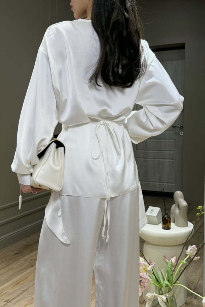 Костюм  с асеметричной блузой COB-922A749