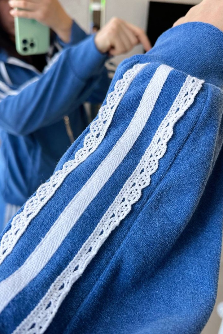 Велюровый костюм  AMU-1964.964A1150